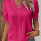 Camisa elegante de encaje liso con cuello en V