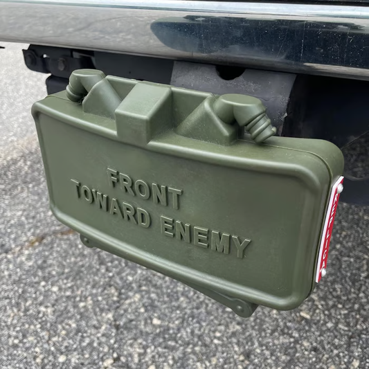 🚗 ¡50% DE DESCUENTO POR TIEMPO LIMITADO! 💣 Cubierta para enganche de remolque Claymore Mine: realista, de polipropileno duradero, fácil de instalar ✨