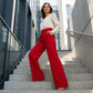 👖✨ Pantalón Tiro Alto Pierna Ancha – Color Sólido, Caída Fluida y Efecto Piernas Infinitas 🦵💫