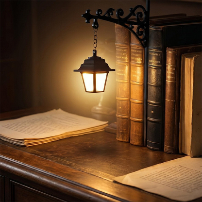 🏮📚 Sujetalibros Luminoso Vintage – Farola Retro en Miniatura que Ilumina y Decora tu Estantería ✨🌃