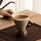 ☕✨ Taza Vintage con Asa de Madera y Platillo – Estilo Retro Elegante, Aroma y Estética Única para tu Rincón de Café